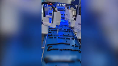 Lini Granulasi Obat-obatan dengan Timbangan Robotik (untuk Pil Besar)